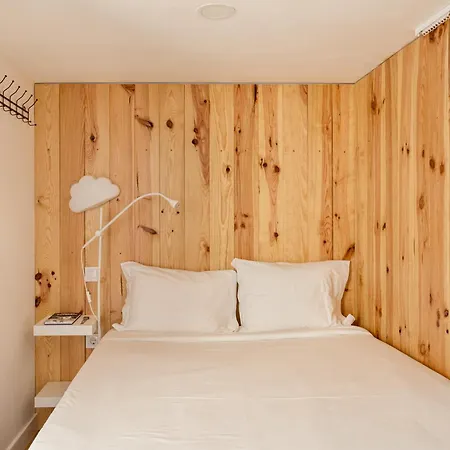 Nest - Near The Train To Lisbon & Sintra Algueirao-Mem Martins